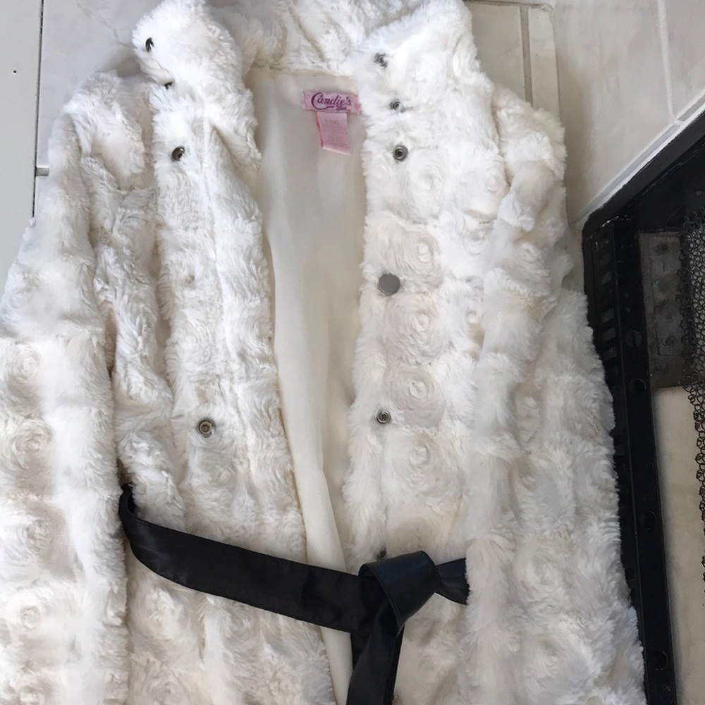 Coat - Picture 12 of 15
